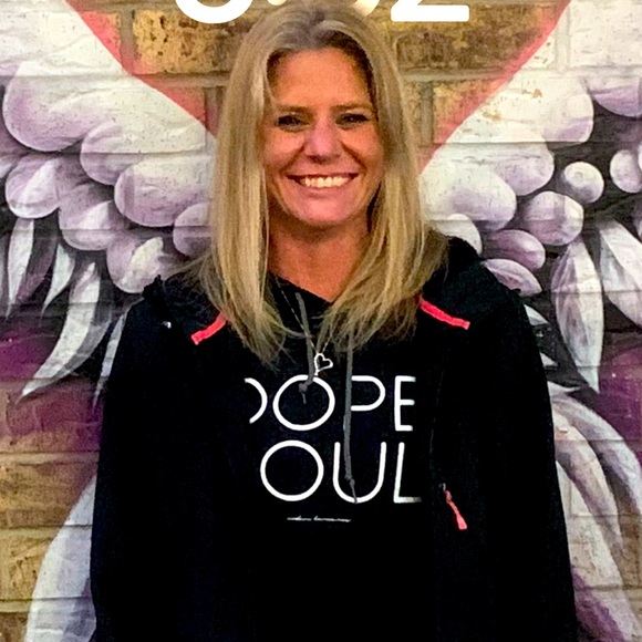 Meet your Posher, Cortney - Picture 1 of 1